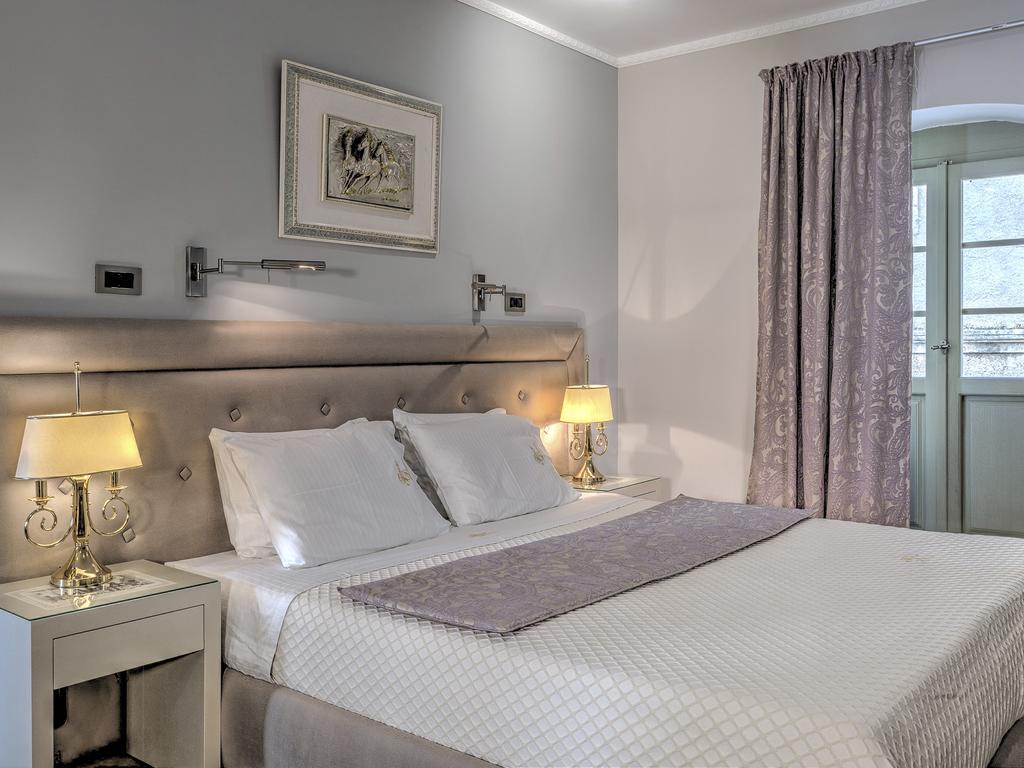 Fiscardonna Luxury Suites Fiskardo Ngoại thất bức ảnh