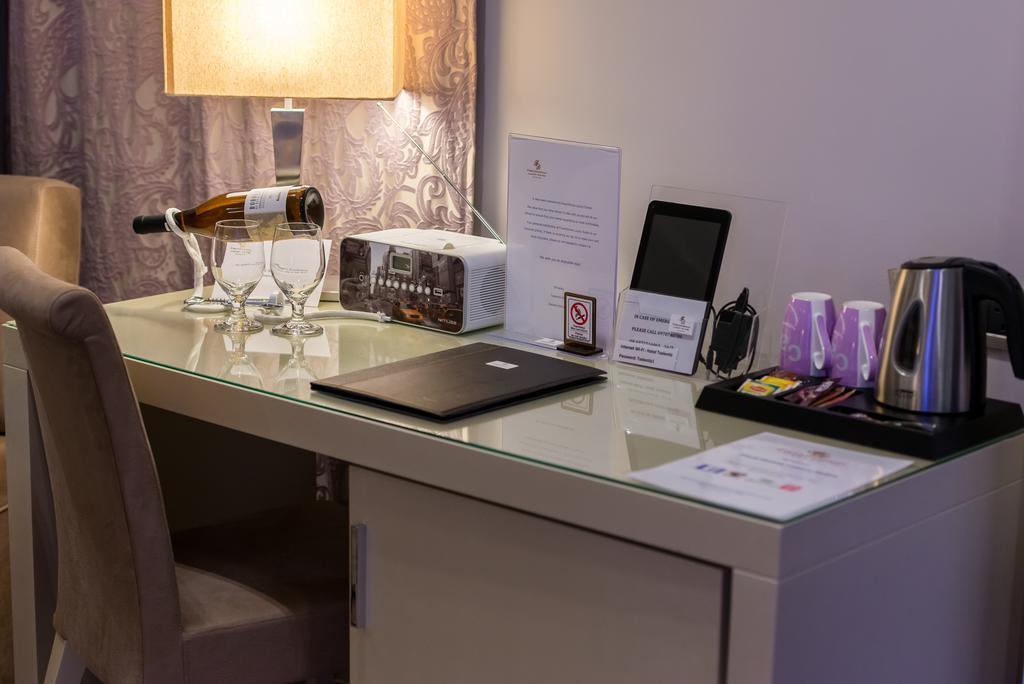 Fiscardonna Luxury Suites Fiskardo Ngoại thất bức ảnh