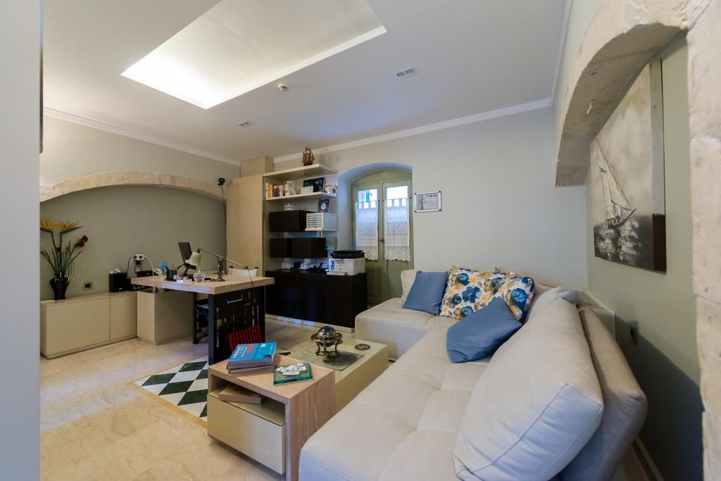 Fiscardonna Luxury Suites Fiskardo Ngoại thất bức ảnh